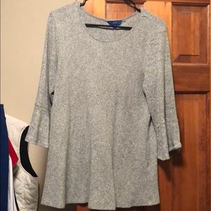 3/4 Flare sleeve sweater